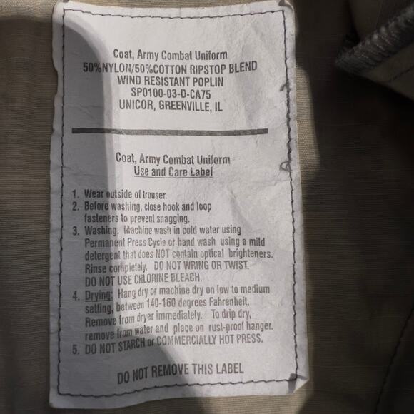 US Military Coat Army Combat Uniform Button Shirt Men Med Reg SP0100-03-D-CA75 - Picture 7 of 12